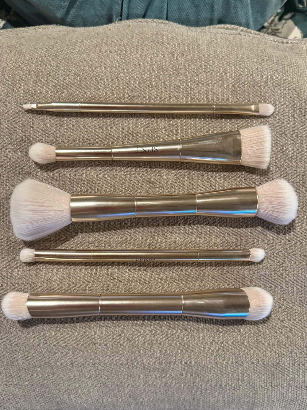 Seint Brush set